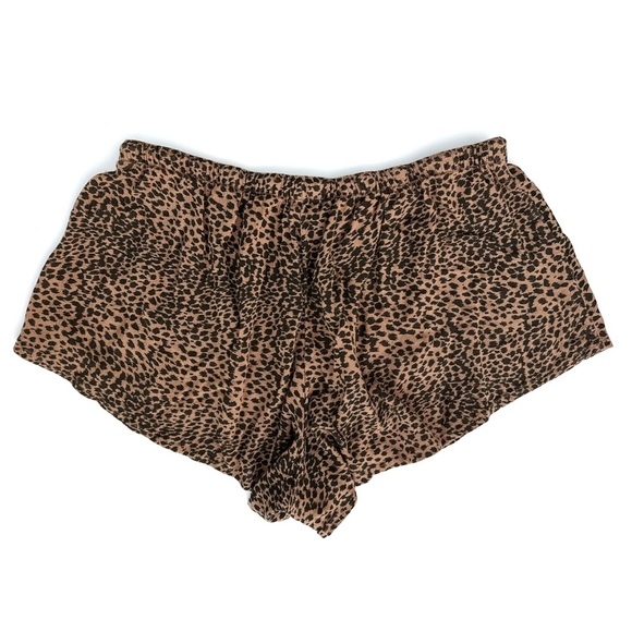 Amuse Society Cheetah Print Beachy Short - Size Medium - Picture 2 of 5